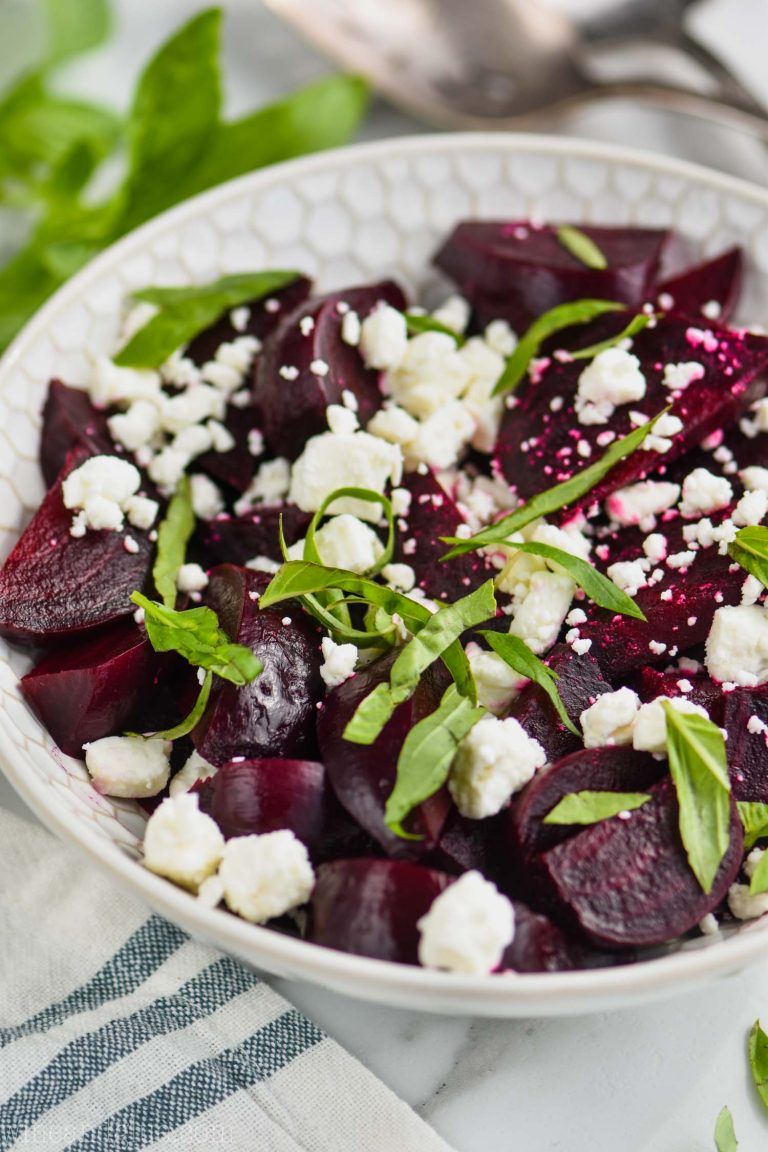 This Easy Beet Salad with Feta only has THREE ingredients and is such a - How To Make A Flavorful Beet Salad With Feta Cheese
